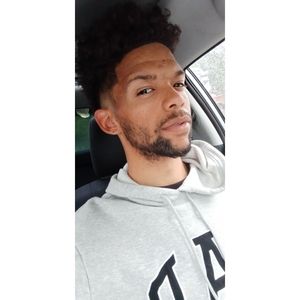 Meet your Posher, Lloyd